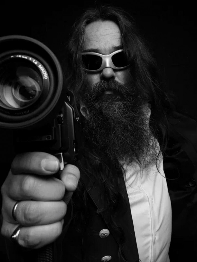 Режиссёр Валерий Переверзев  - база Directors